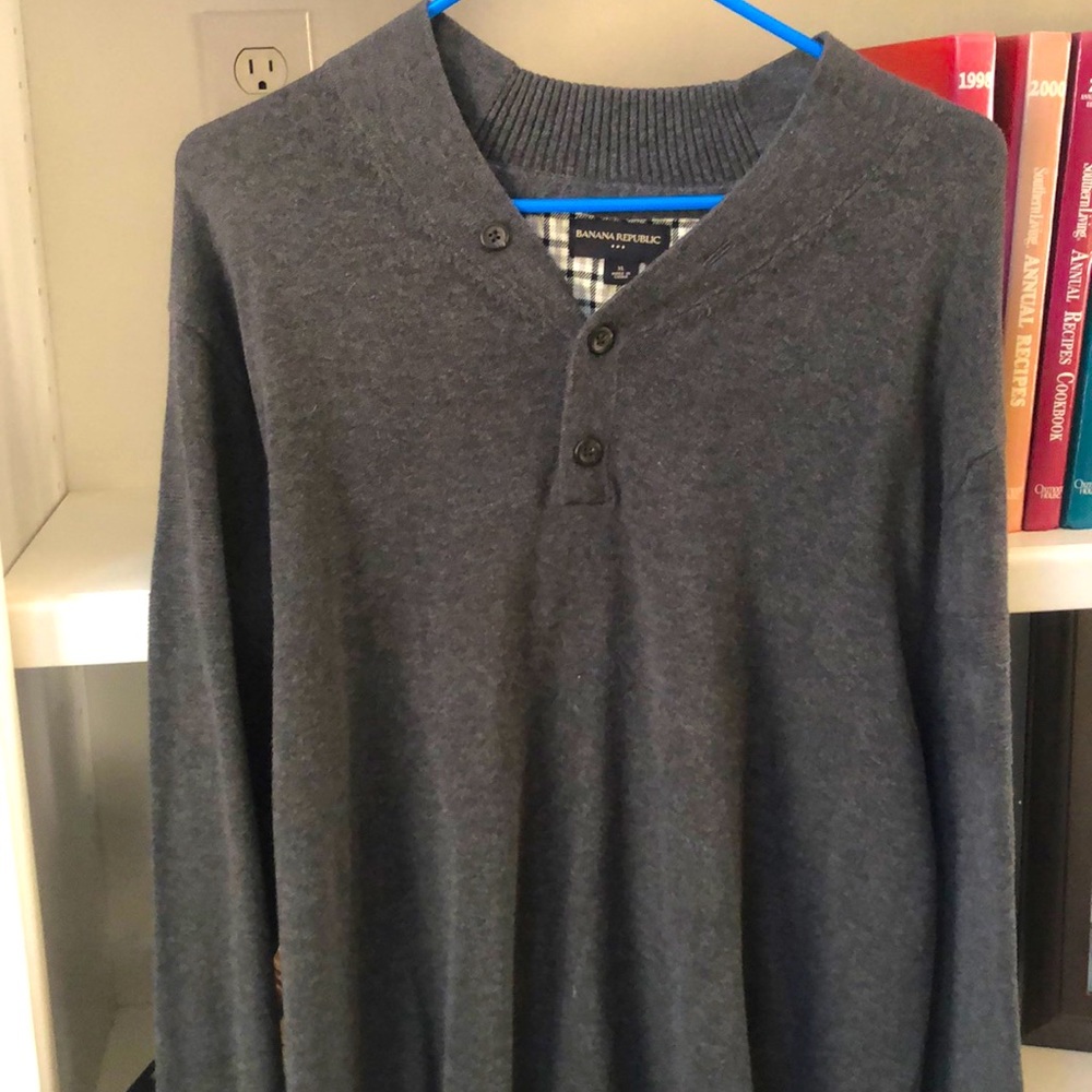 Banana Republic Long-Sleeve